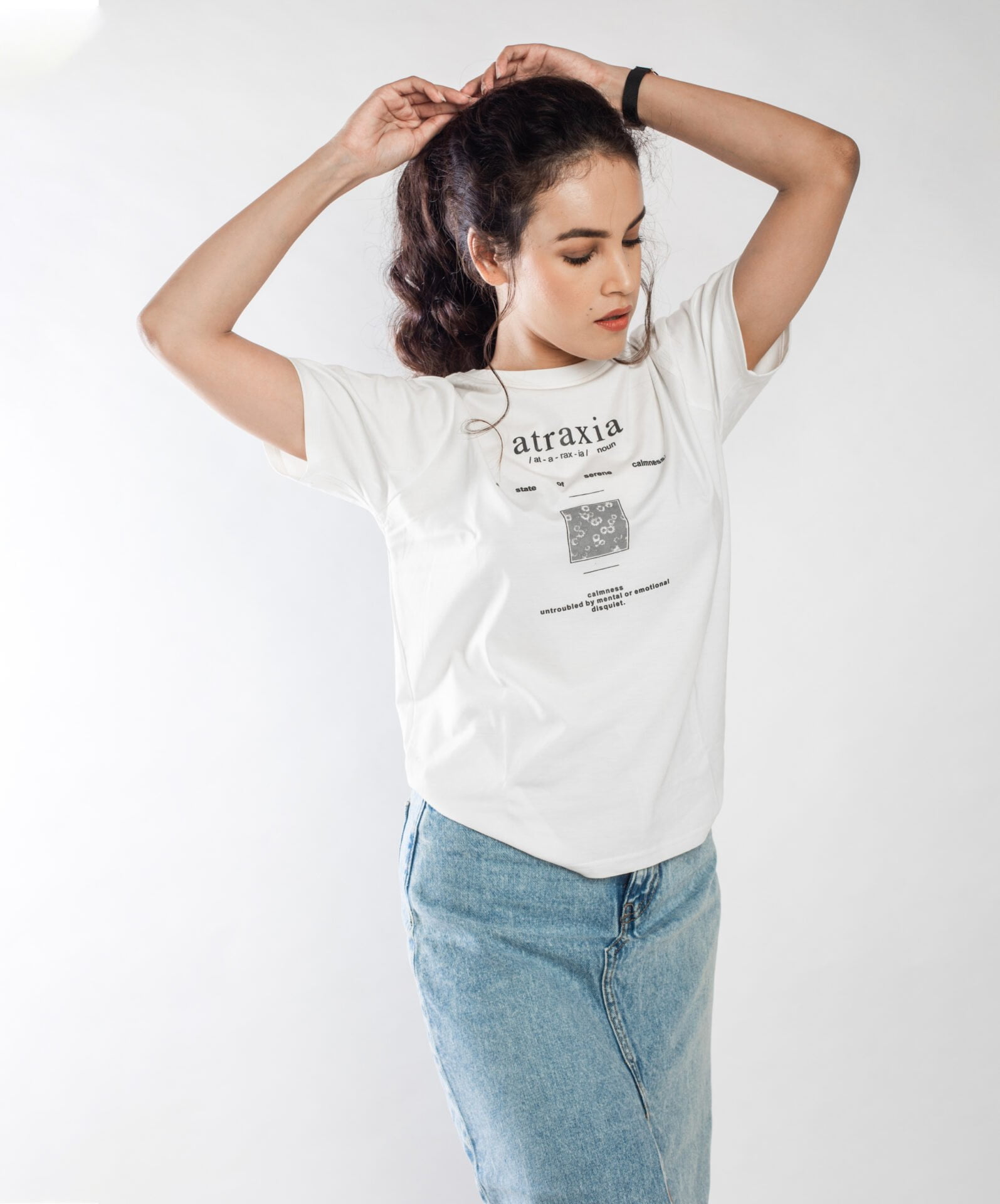Best Graphic Printed White T-shirt For Women - Atraxia D010